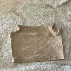 H&M basic creme colored crop spaghetti strap tank top